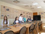 Посещение выставки в библиотеке им. Швейкина